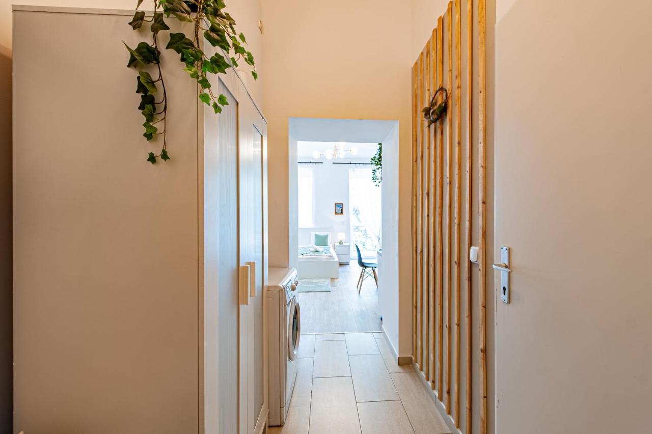 My City Apartment- Vienna Jungle Room المظهر الخارجي الصورة