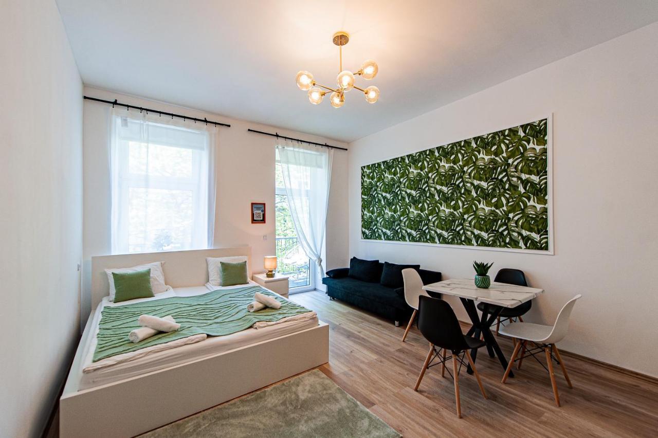 My City Apartment- Vienna Jungle Room المظهر الخارجي الصورة